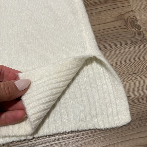 Lauren Conrad Sequined Flamingo Long Sleeve Crewneck Sweater Cream Womens M - Picture 9 of 11